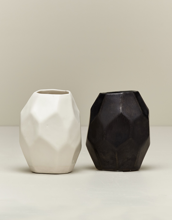 [READY TO SHIP] Battuto Bud Vase